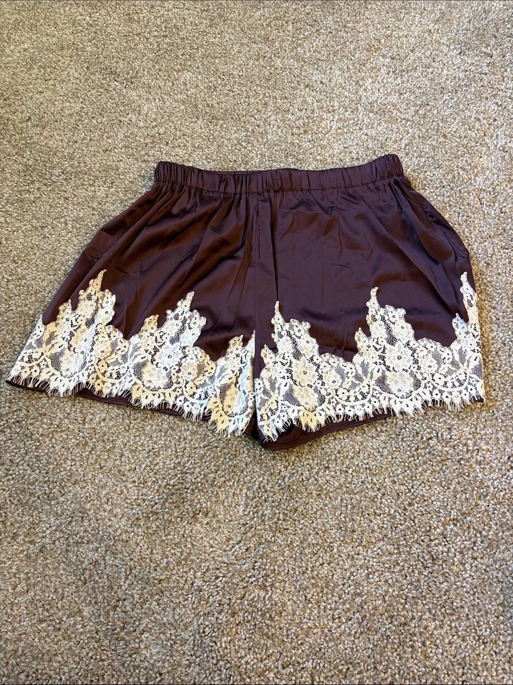 Silk satin short with lace detail